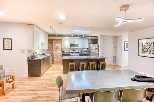 1164 N Milwaukee Ave Unit 4-4