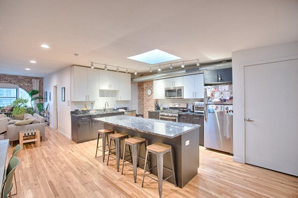 1164 N Milwaukee Ave Unit 4-7