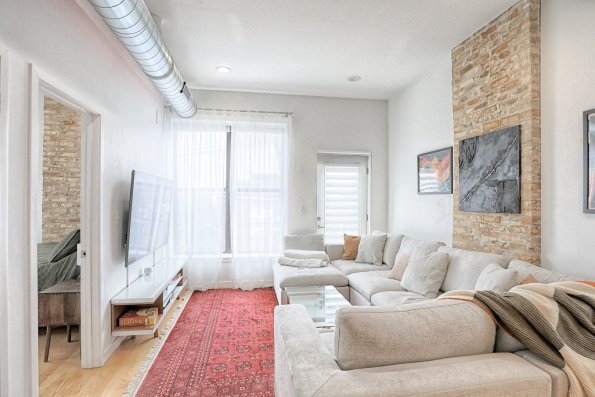 1512 N Ashland Ave 3R-3 (Large)