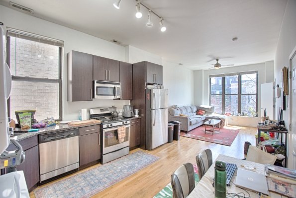 1518 W. Huron 3F-5
