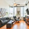 1552 N Milwaukee 3A-2