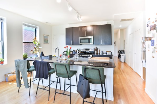 1618 N Marshfiled 4-8