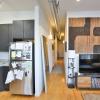 1856 N. Western- 2F