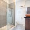 2039 W Erie Unit 1R-6
