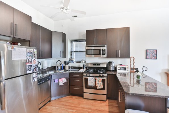 2039 W. Erie 2F-1