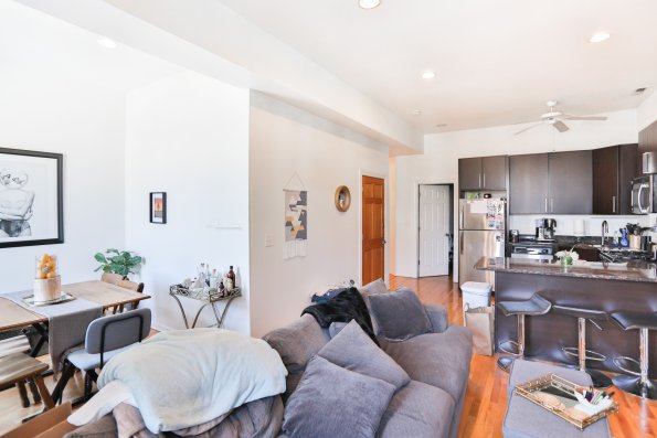 2039 W. Erie 2F-2
