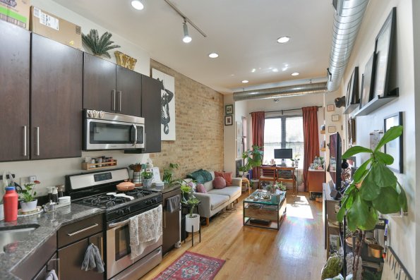 649 N. Wolcott 2S-6